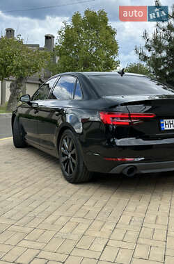 Седан Audi A4 2017 в 