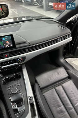 Седан Audi A4 2017 в 
