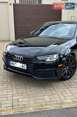 Седан Audi A4 2017 в 
