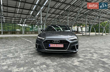 Седан Audi A4 2021 в Львові