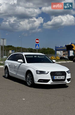 Универсал Audi A4 2013 в 