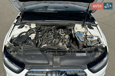 Универсал Audi A4 2013 в 