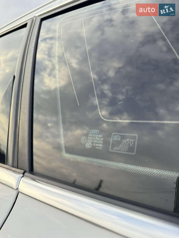 Универсал Audi A4 2013 в Одессе