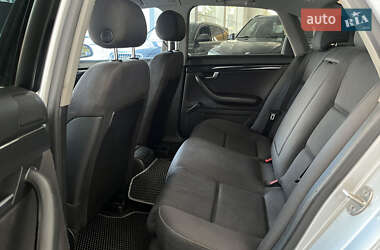 Седан Audi A4 2002 в 