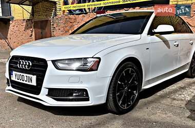 Седан Audi A4 2013 в 