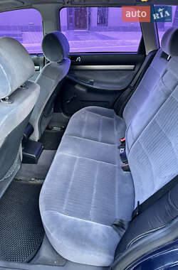 Универсал Audi A4 1997 в 