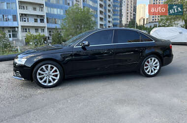 Седан Audi A4 2013 в 