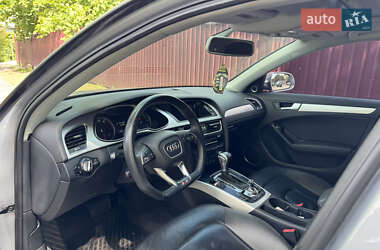 Седан Audi A4 2015 в 
