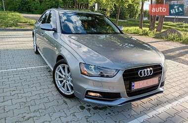 Седан Audi A4 2015 в 