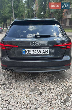 Универсал Audi A4 2018 в 