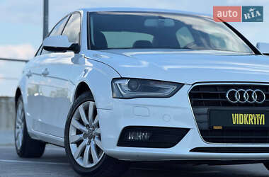 Седан Audi A4 2013 в 