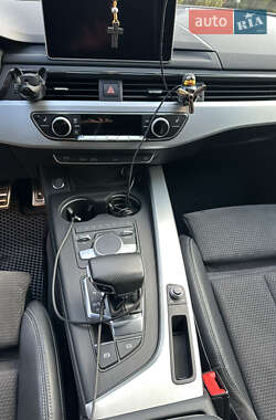 Універсал Audi A4 2017 в 