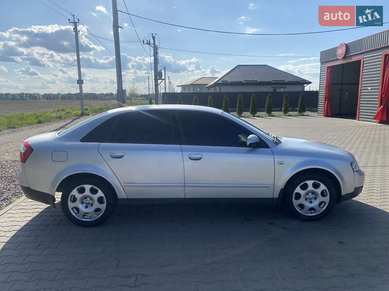 Седан Audi A4 2002 в Киеве