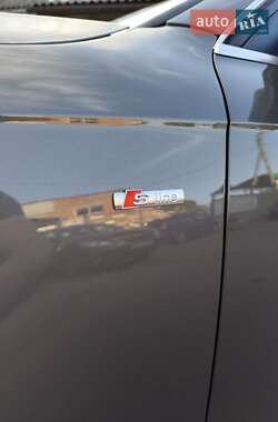 Седан Audi A4 2014 в 