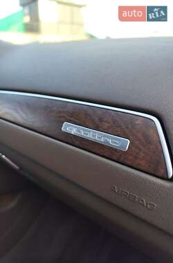 Седан Audi A4 2014 в 