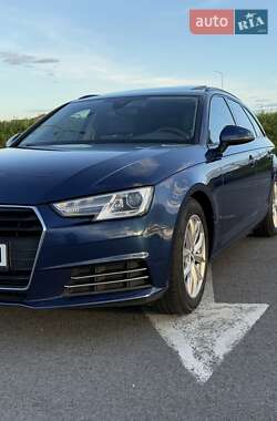Универсал Audi A4 2017 в 