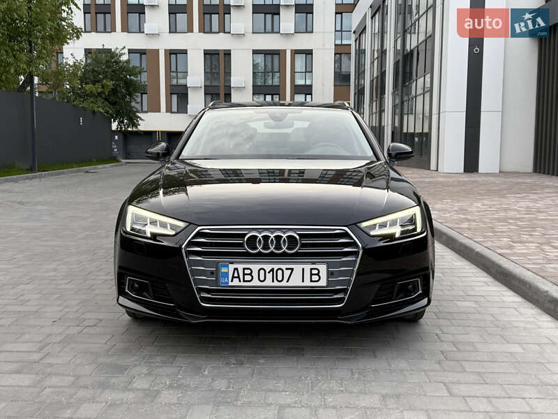 Универсал Audi A4 2017 в 
