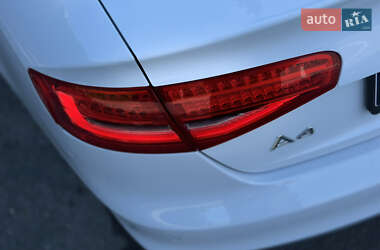 Седан Audi A4 2014 в 