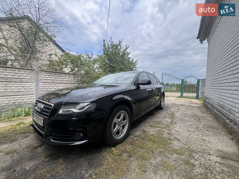 Универсал Audi A4 2011 в Иванкове