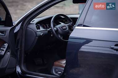 Седан Audi A4 2014 в 