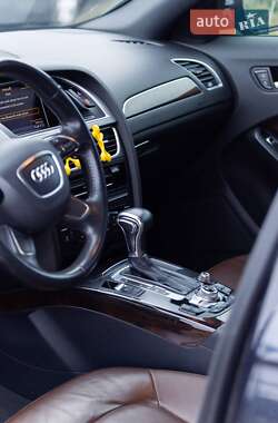 Седан Audi A4 2014 в 