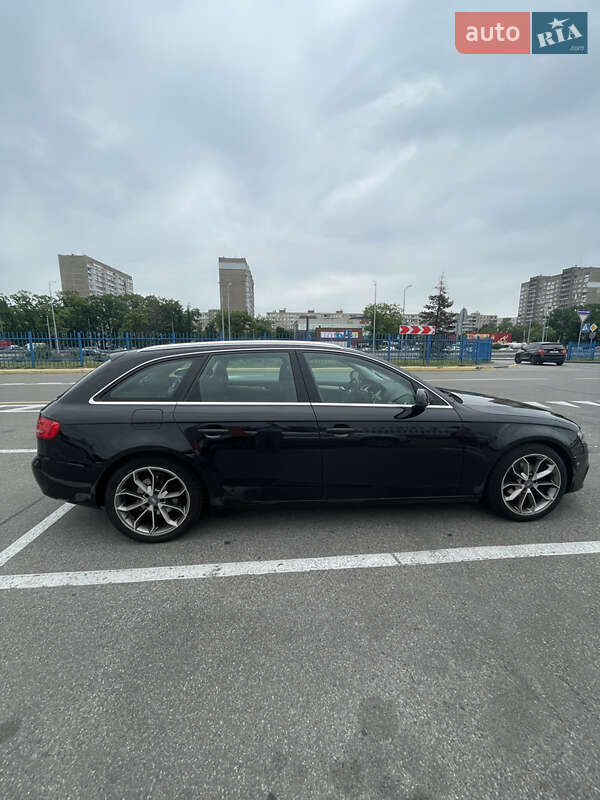 Універсал Audi A4 2010 в Києві