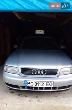 Седан Audi A4 1999 в 