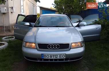 Седан Audi A4 1999 в 