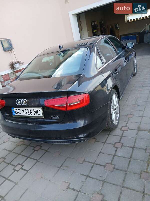 Седан Audi A4 2014 в Львові