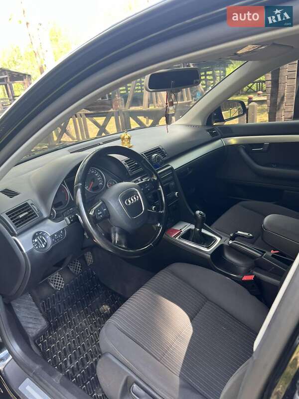 Универсал Audi A4 2007 в Шацке