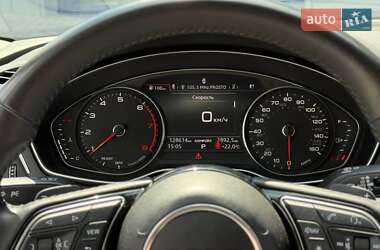 Седан Audi A4 2017 в 