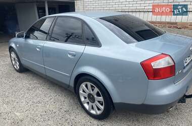 Седан Audi A4 2002 в 