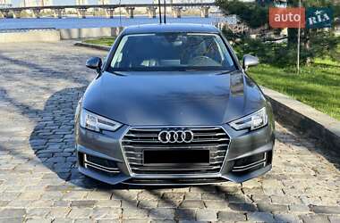 Седан Audi A4 2017 в Києві