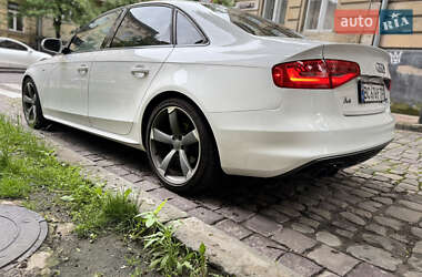Седан Audi A4 2014 в 