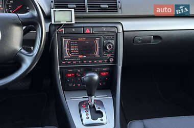 Универсал Audi A4 2004 в 