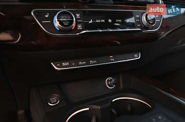 Седан Audi A4 2017 в 