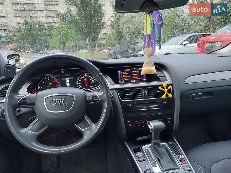 Універсал Audi A4 2012 в Києві