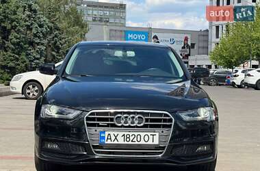 Седан Audi A4 2014 в 