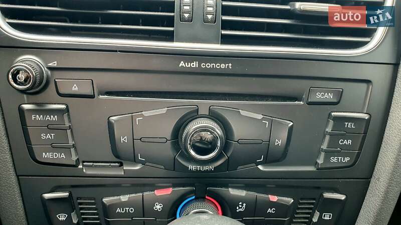 Седан Audi A4 2010 в Киеве