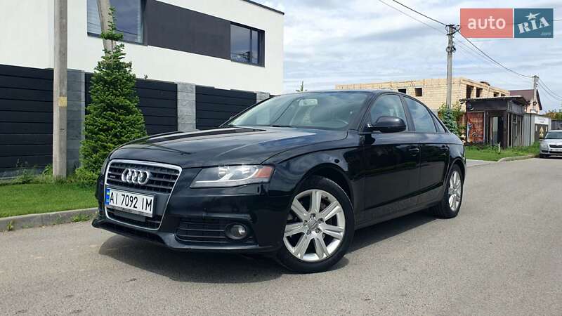 Седан Audi A4 2010 в Киеве