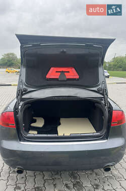 Седан Audi A4 2006 в 
