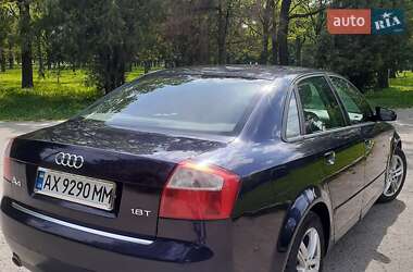 Седан Audi A4 2002 в 