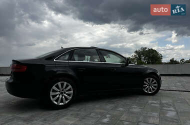 Седан Audi A4 2009 в 