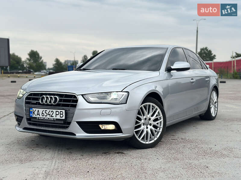 Седан Audi A4 2014 в Киеве