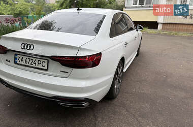 Седан Audi A4 2020 в 