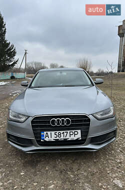 Седан Audi A4 2015 в Макарові