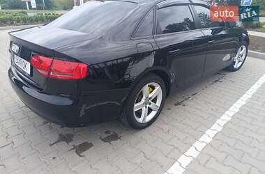 Седан Audi A4 2010 в 