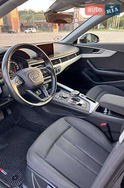 Универсал Audi A4 2019 в 