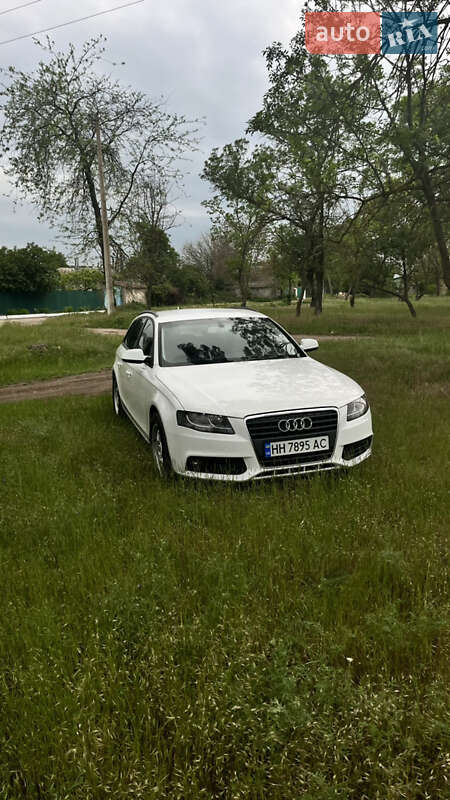 Универсал Audi A4 2009 в Веселинове