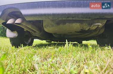 Седан Audi A4 2000 в 
